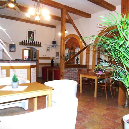 Toris Inn Trinec Εξωτερικό φωτογραφία