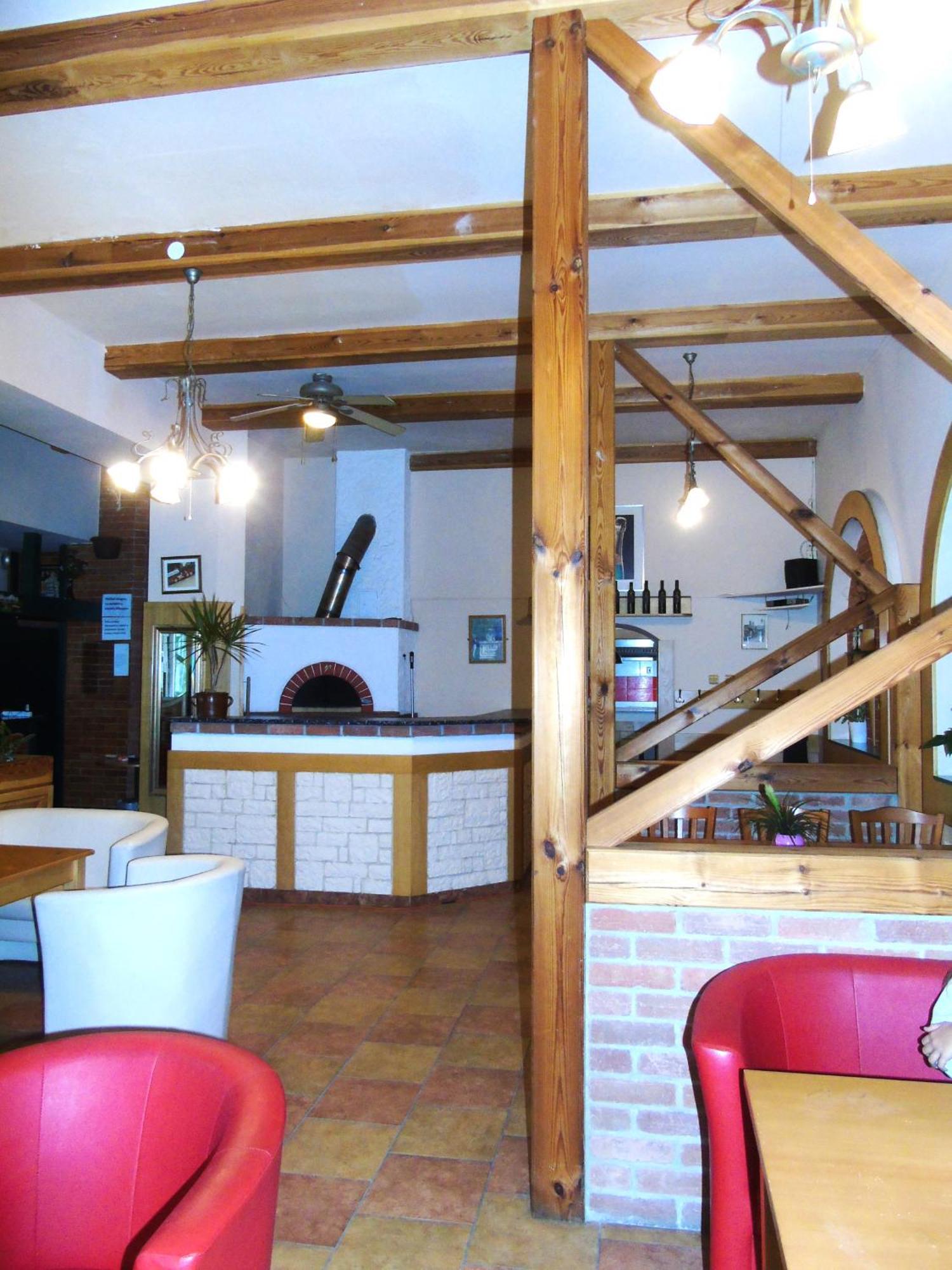 Toris Inn Trinec Εξωτερικό φωτογραφία