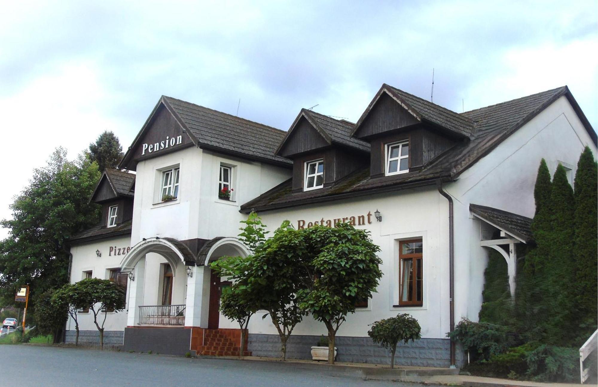 Toris Inn Trinec Εξωτερικό φωτογραφία