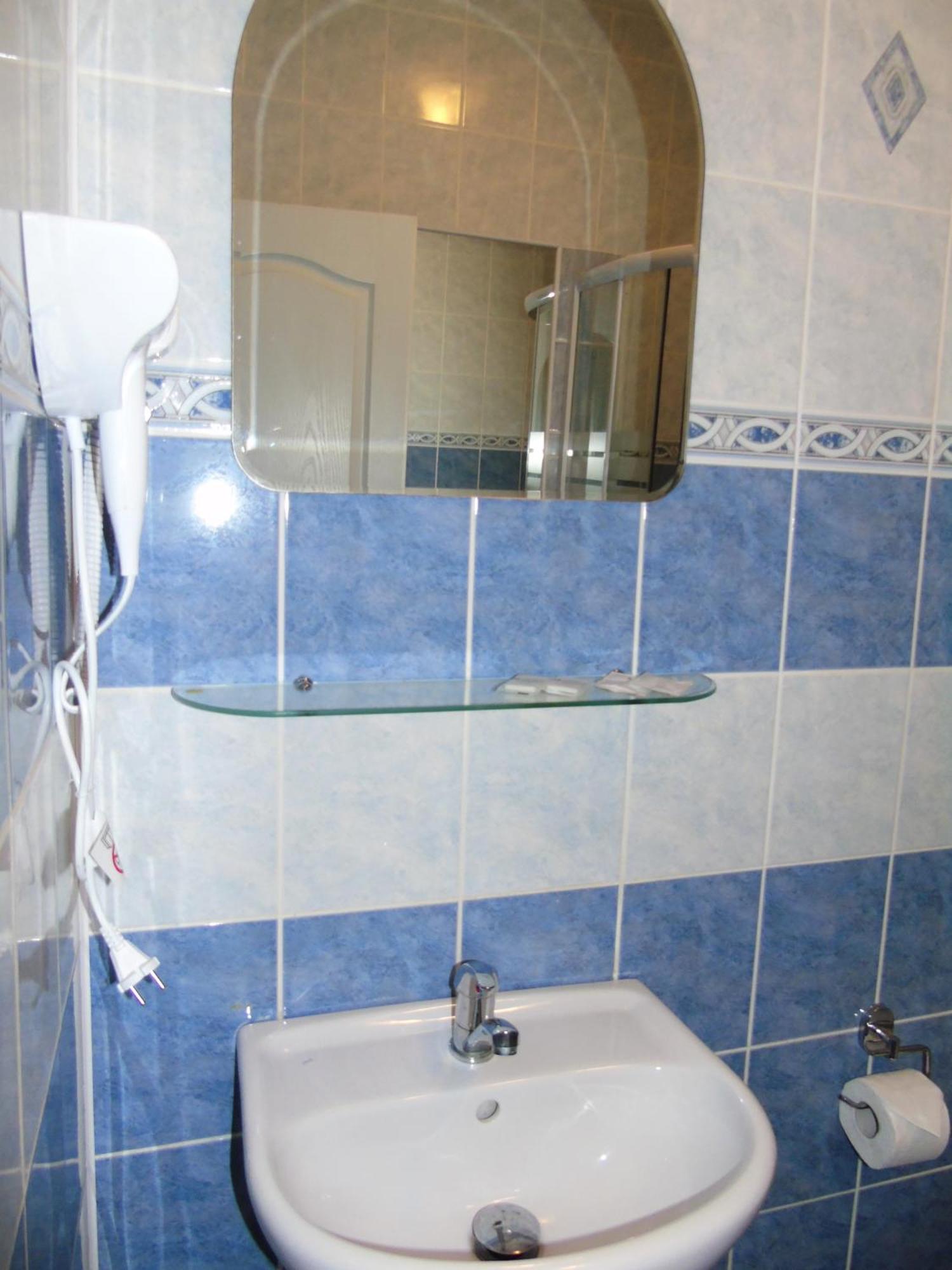 Toris Inn Trinec Εξωτερικό φωτογραφία