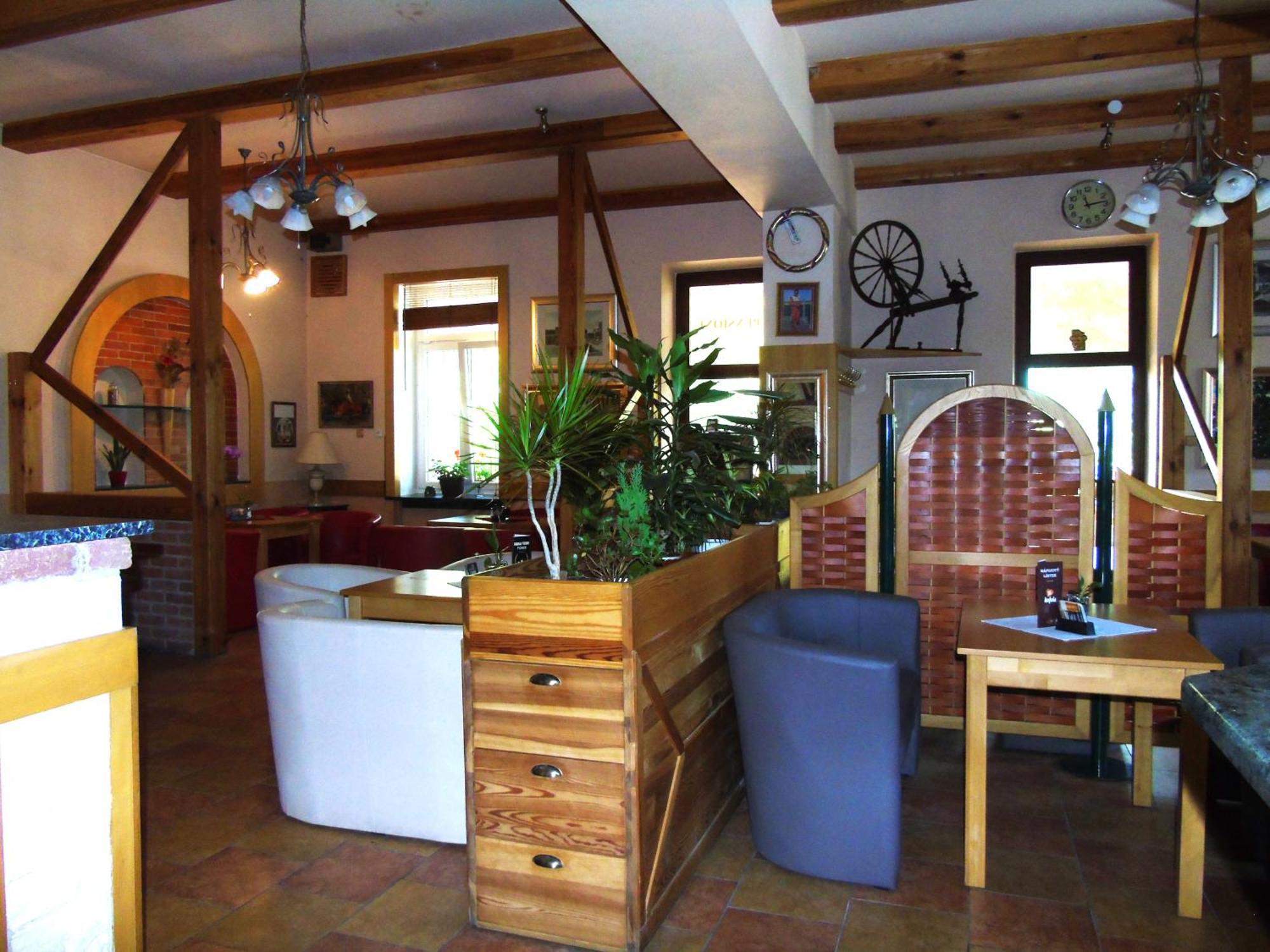 Toris Inn Trinec Εξωτερικό φωτογραφία