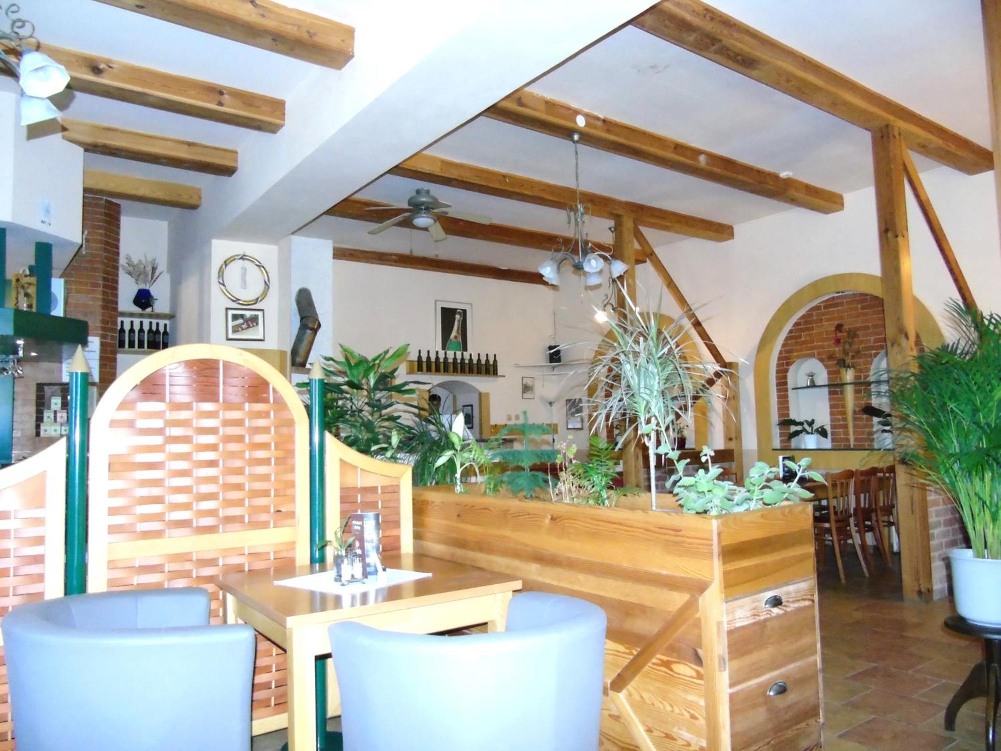 Toris Inn Trinec Εξωτερικό φωτογραφία